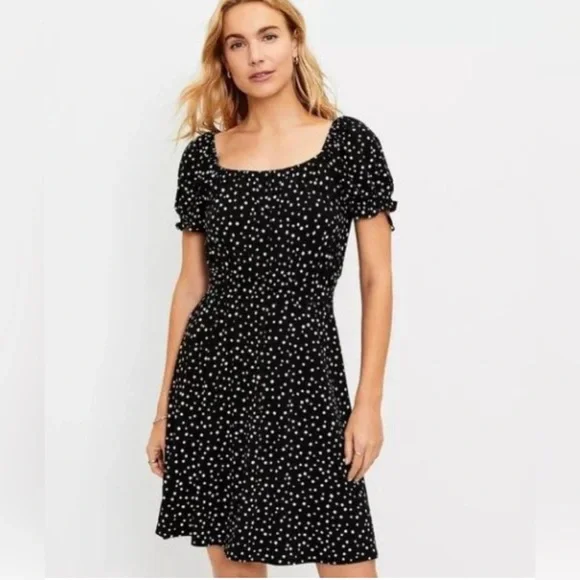 LOFT | Dresses | Nwt Ann Taylor Loft Zoo Dot Smocked Square Neck Dress Bw  Size Large | Poshmark